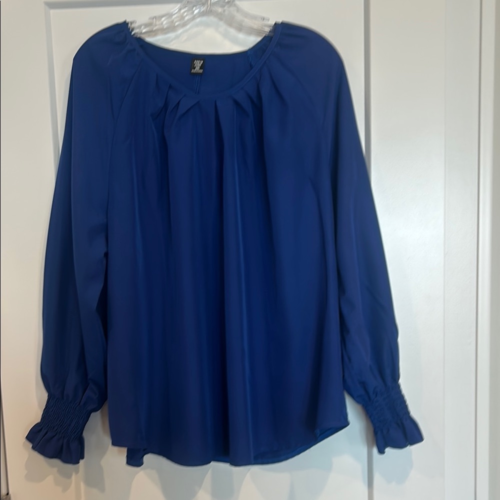 SHEIN Elegant Blue Women's Top. Size 2XL.